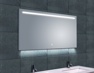 De Wiesbaden Ambi one spiegel inclusief spiegelverwarming heeft een afmeting van 160x60 cm en uitgevoerd in de kleur chroom.