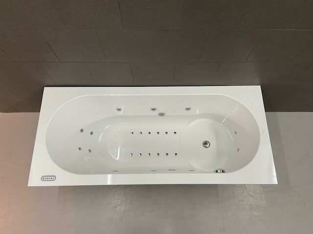 Villeroy & Boch Libra bubbelbad met Excellent systeem en verlichting 170x75 wit