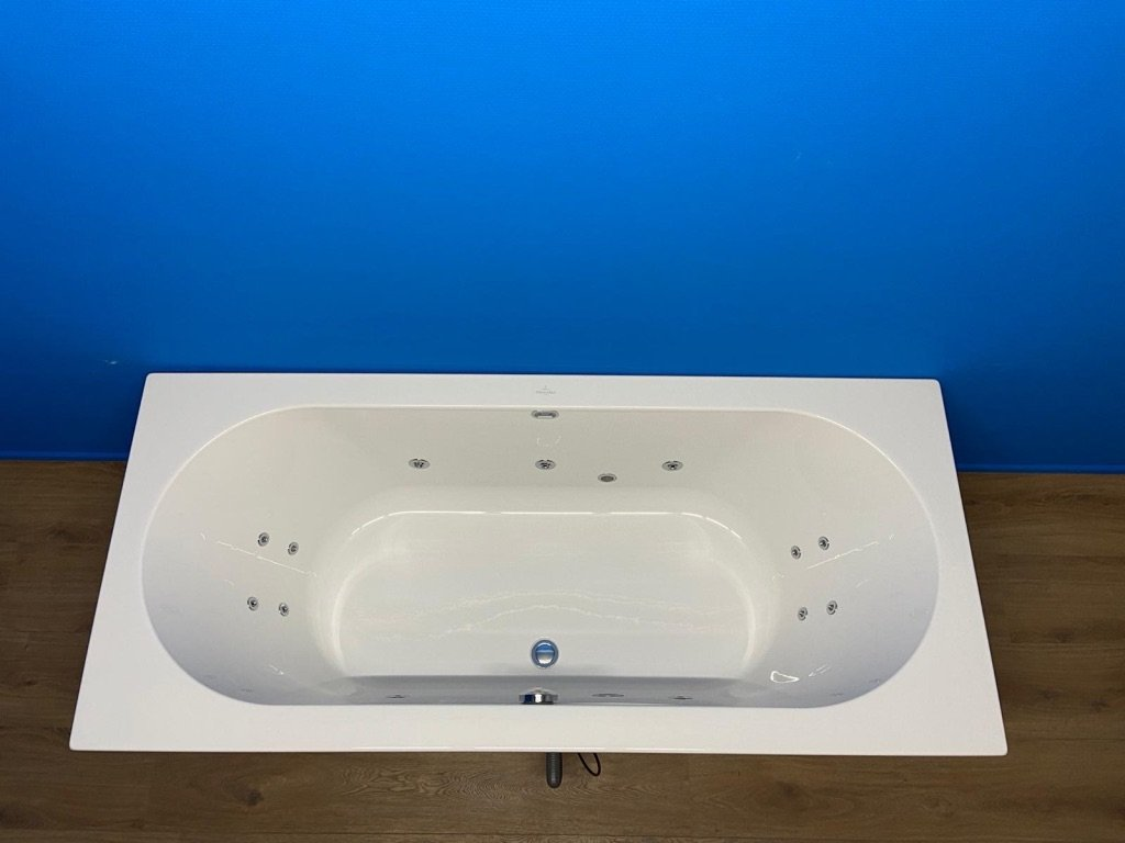 Villeroy & Boch O.Novo bubbelbad met Koller Basic systeem 180x80 wit